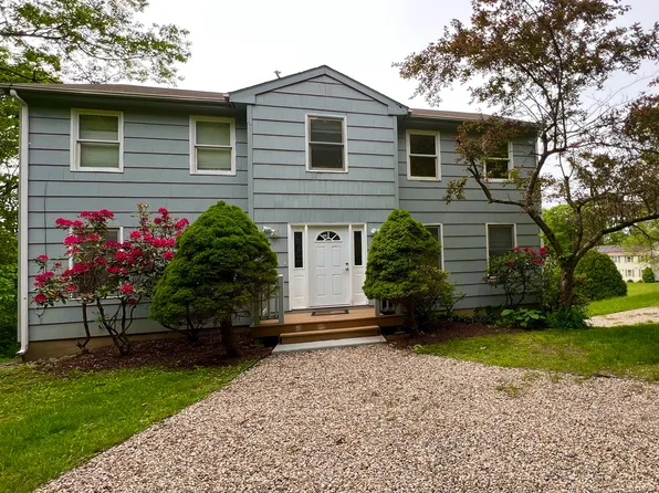 10 Stonegate Lane, Shelton, CT 06484