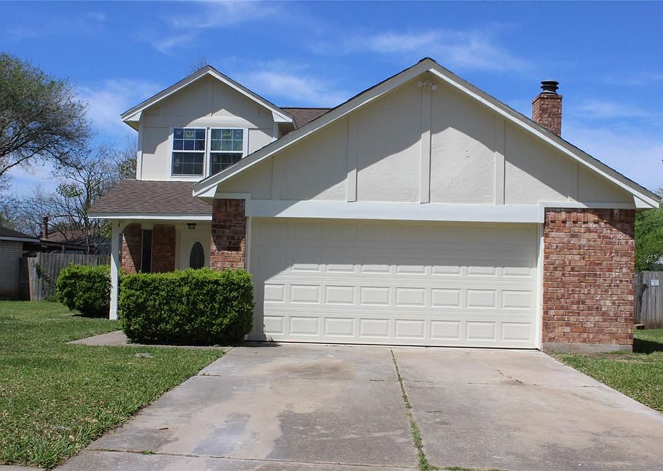 1st image of 403 Land Grant Dr