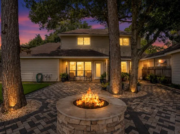 15711 Downford Dr, Tomball, TX 77377