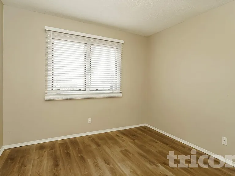 1416 Nemesia Pl NE — Photo 10