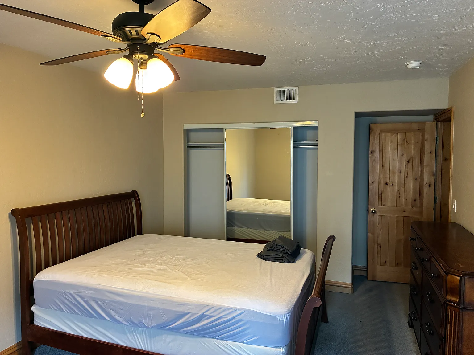 3 bed, 1566 sqft, $1,550 — Photo 4