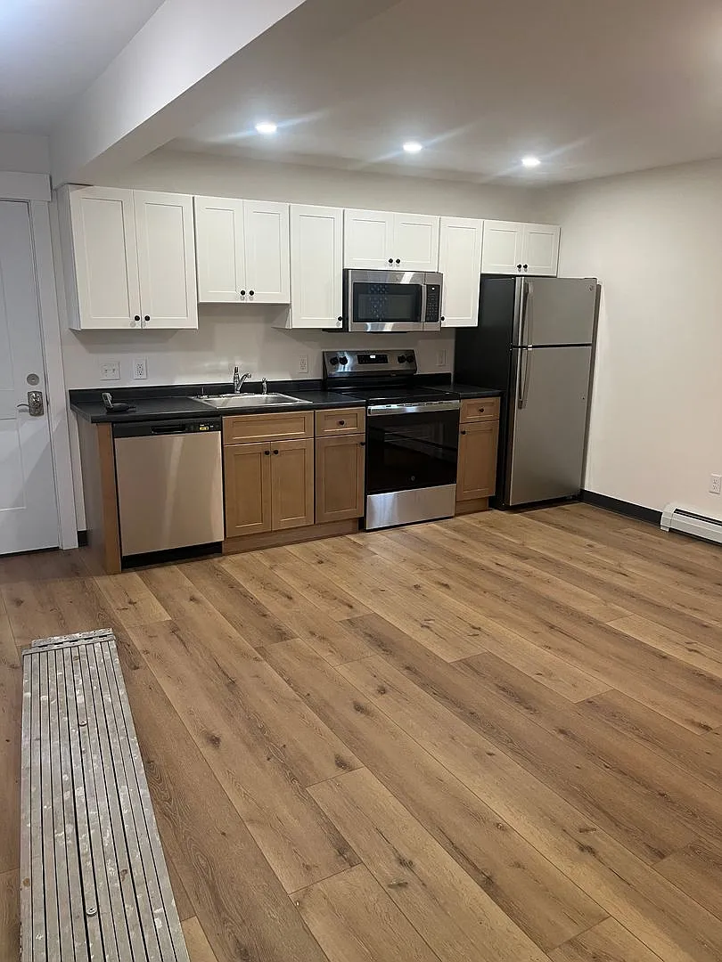 191 North St. — Photo 1