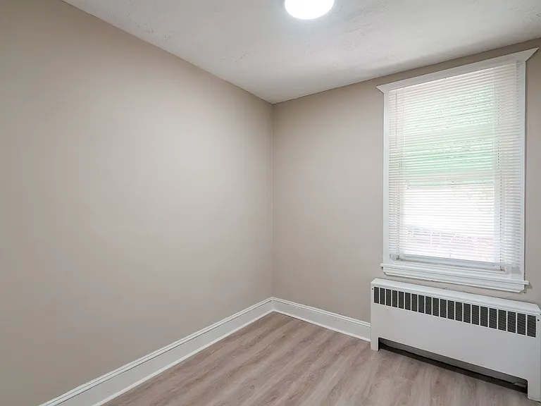 2109 S 67th St — Photo 18