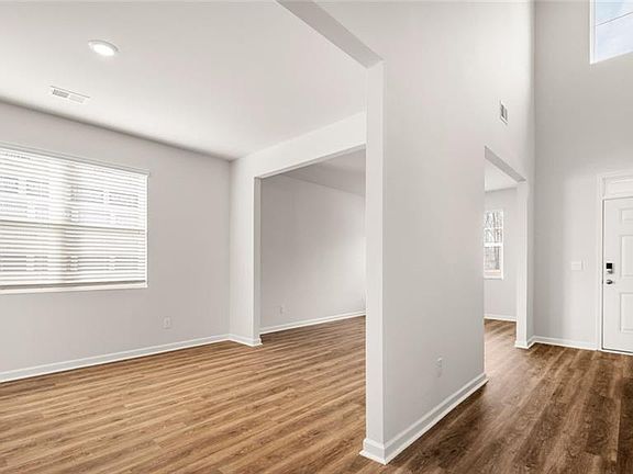 2nd image of 113 Oakchase Park Ln