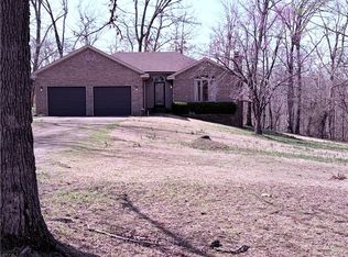 11639 Oak Hills Dr, Bentonville, AR 72712