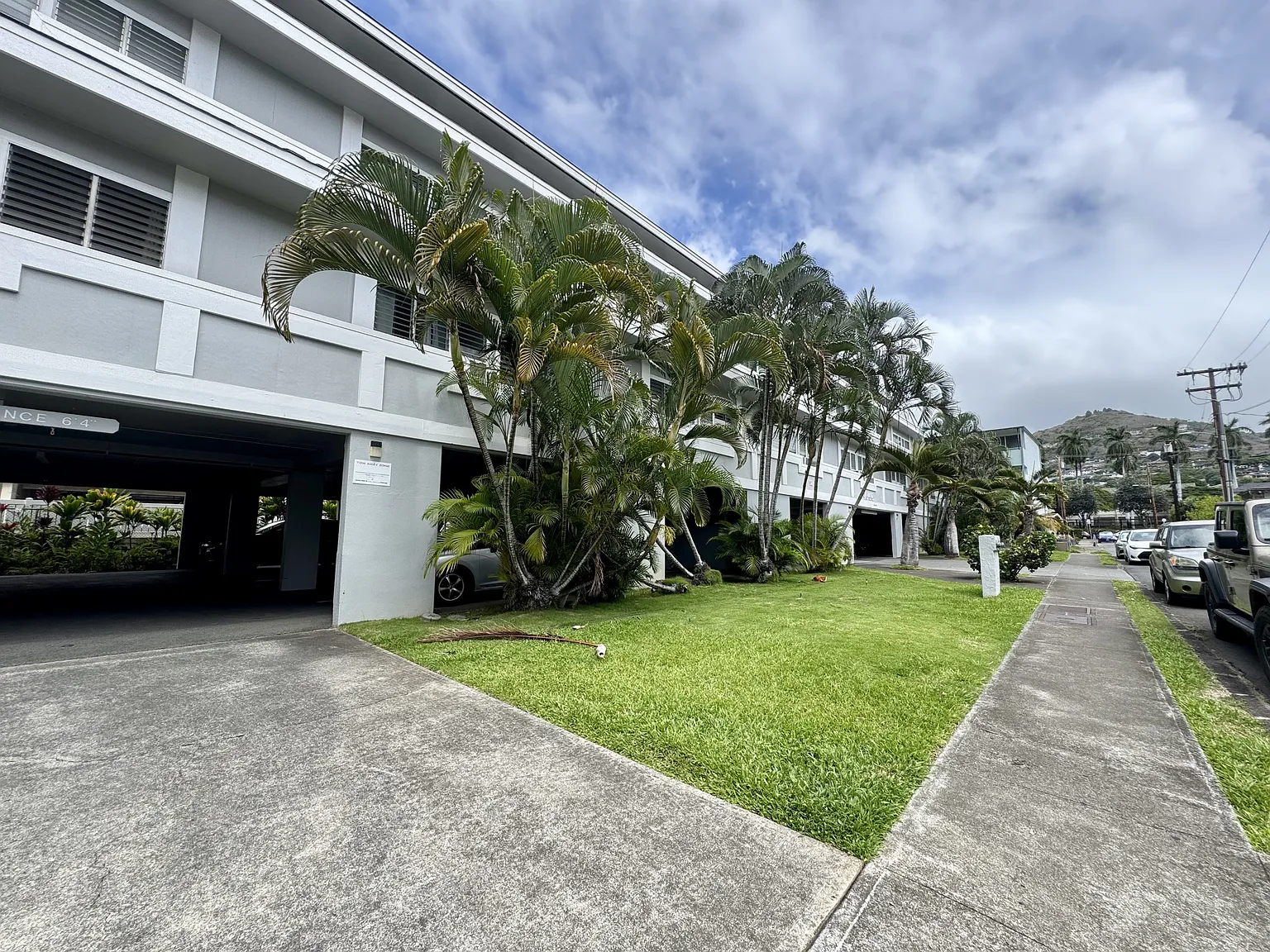 1512 Halekula Way #302 (Domdoma) - 1 — Photo 4