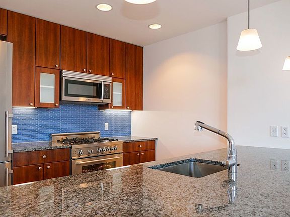 4th image of 2 Cooper Sq APT 14A