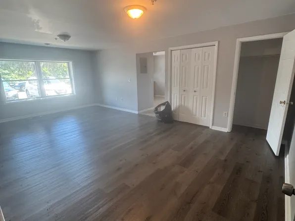 106 Project Rd, Troy, NY