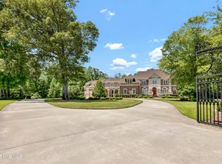 103 Brigadoon Ct, New Bern, NC 28562