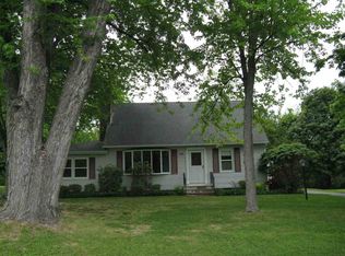 158 Crow Ridge Rd, Voorheesville, NY 12186