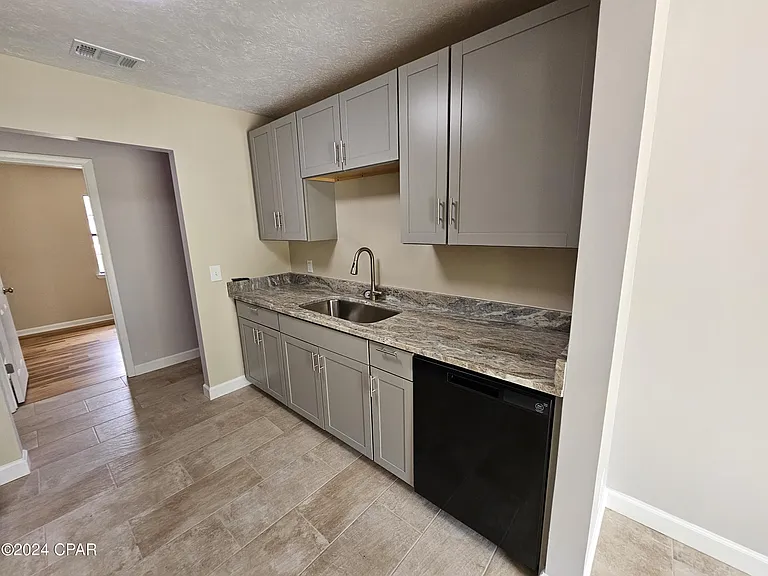 3704 George Ln — Photo 12
