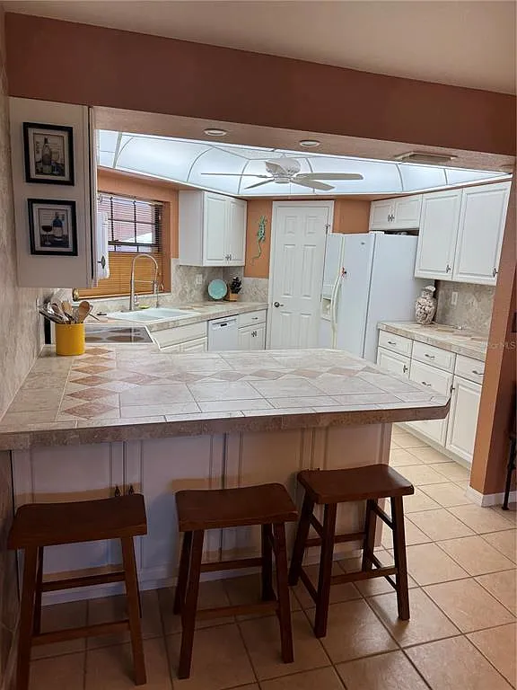 2 bed, 2.0 bath, 1405 sqft, $2,000 — Photo 4