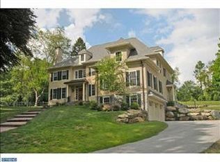 820 Vauclain Rd, Bryn Mawr, PA 19010