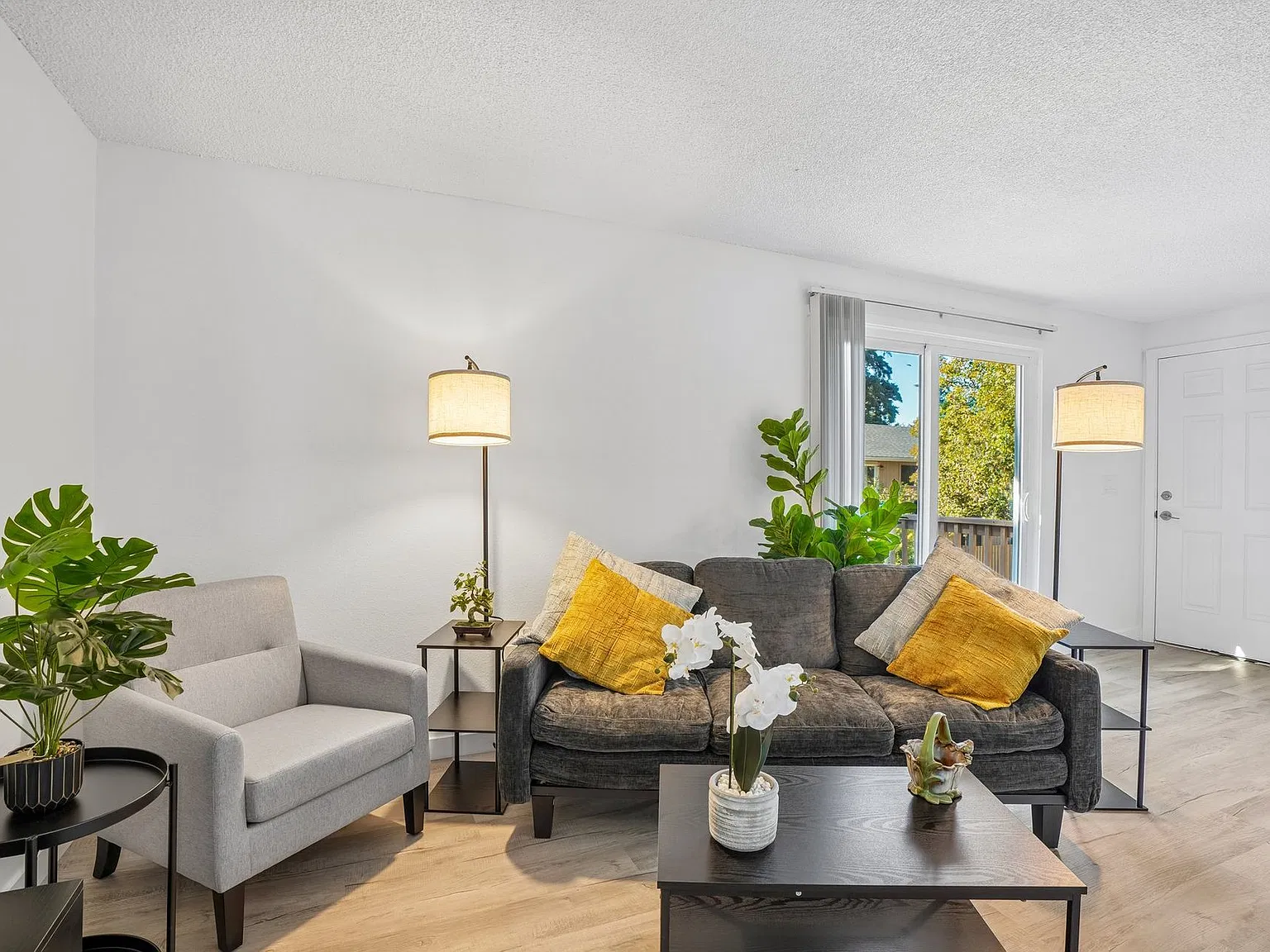 Images Garden View Apartments — Photo 2