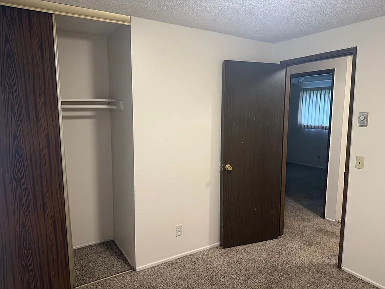 5040 E St #21 — Photo 11