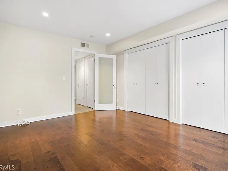 9025 Keith Ave #101 — Photo 8