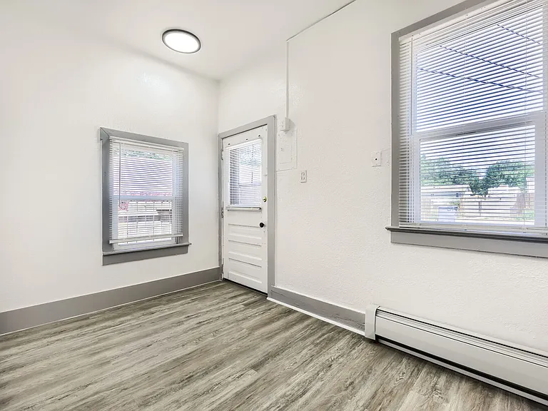 2440 E Willamette Ave #1-3 — Photo 2