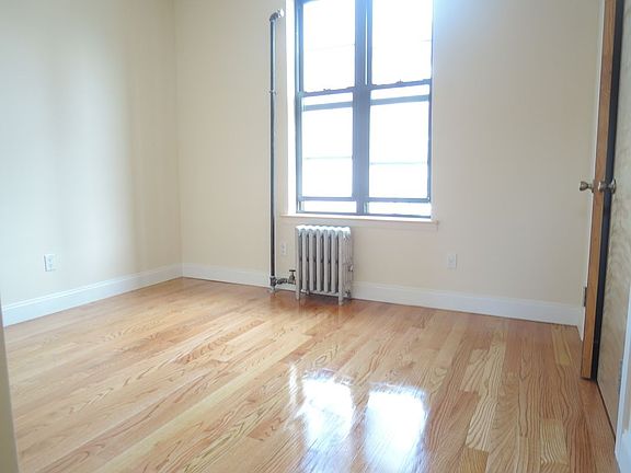 5th image of 44-74 21st St #2E