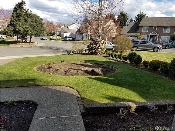 3rd image of 16410 132nd Ave E