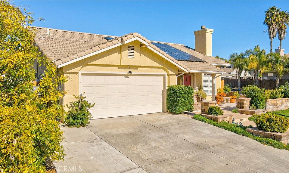 1st image of 30252 Savannah Oaks Dr