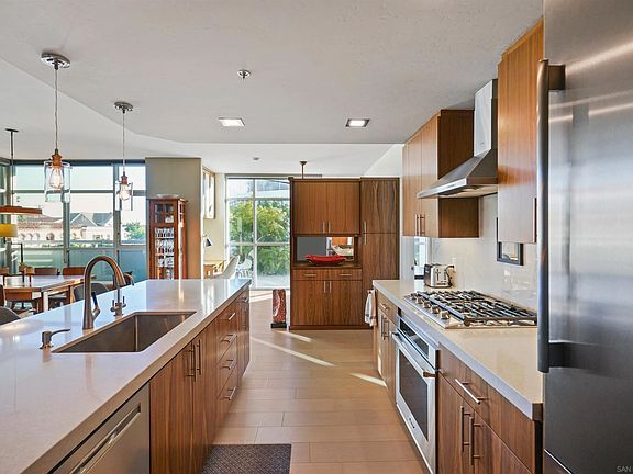 4th image of 3812 Park Blvd Unit 210