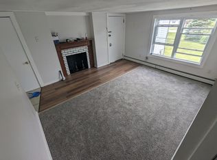 120 North St #C, Bristol, VT 05443