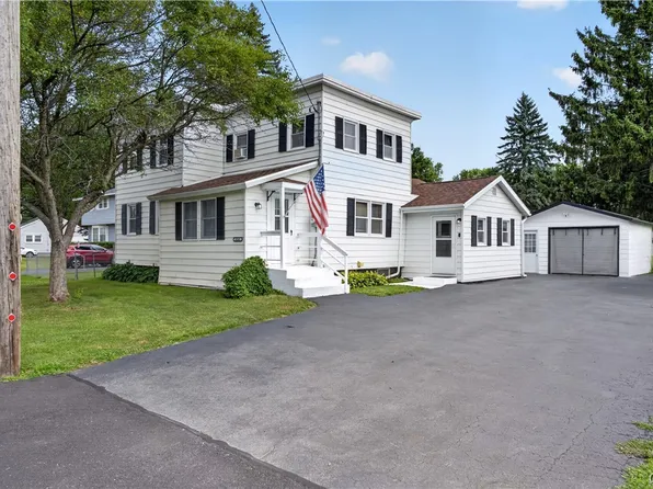 6368 Lakeshore Rd, Cicero, NY 13039