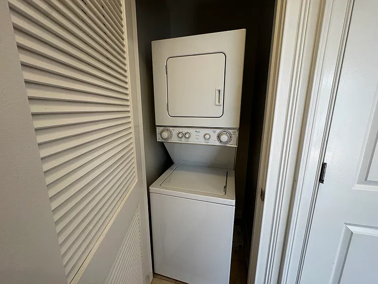 1336 W Morse Ave #202 — Photo 12