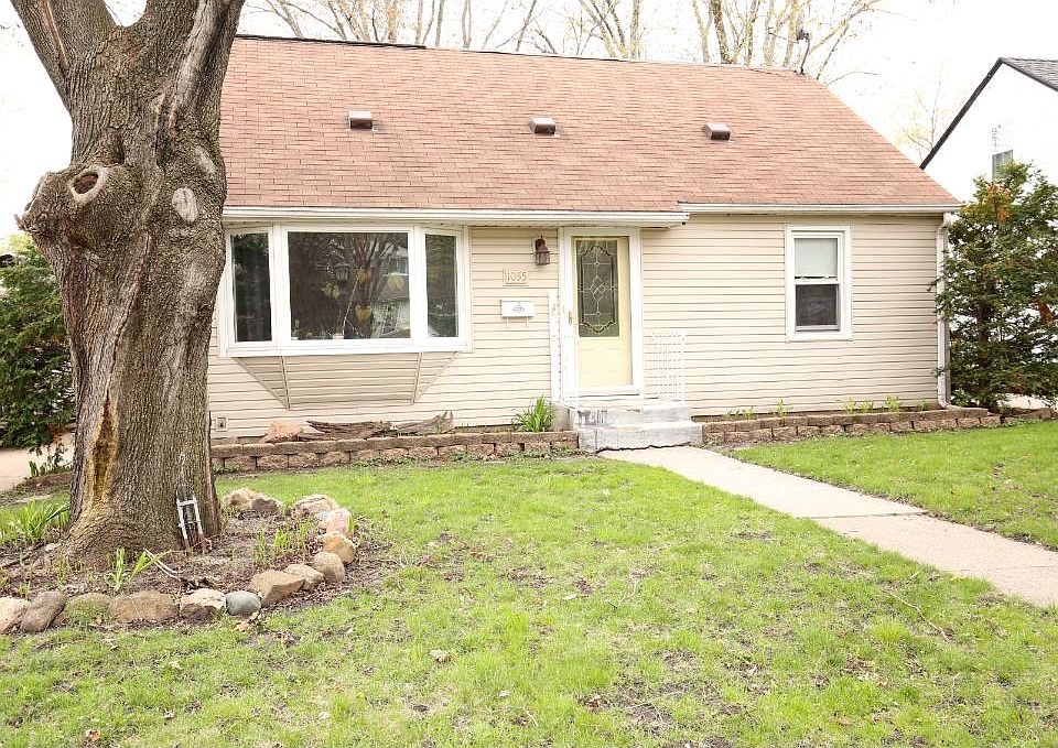 1st image of 1055 Saint Paul Ave