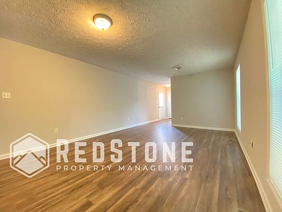 3rd image of 624 S Williamson Ave