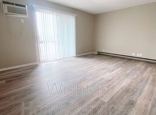 201 Charleston Blvd #3, Macomb, IL 61455