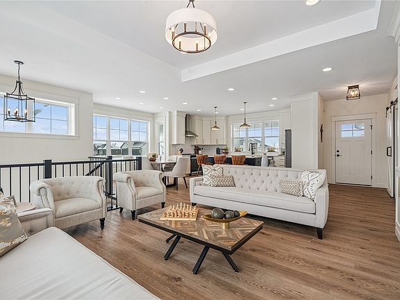 3rd image of 1625 Cottage Ridge Dr