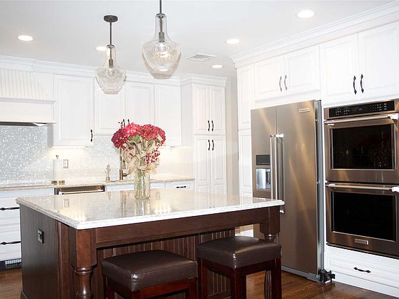 5th image of 113 Harbour View Dr