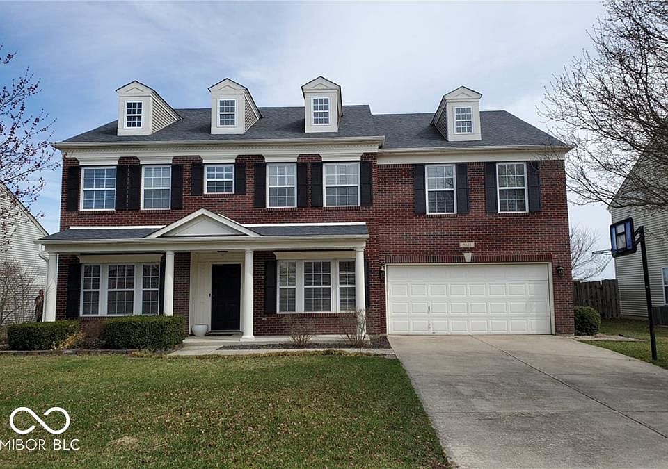 1st image of 5643 N Rockingham Ln