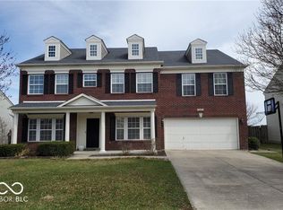 5643 N Rockingham Ln, McCordsville, IN 46055