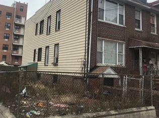 882 53rd St, Brooklyn, NY 11220