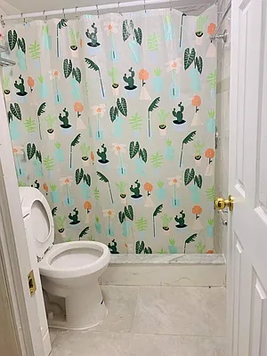 Rented by Voro, LLC | media 5