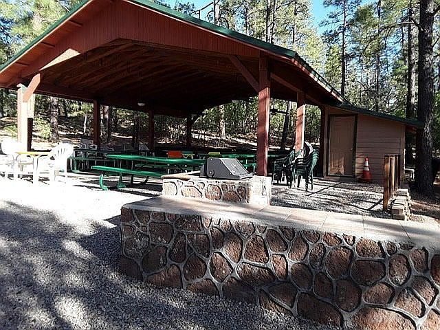 2nd image of 2320 W Hacienda Way