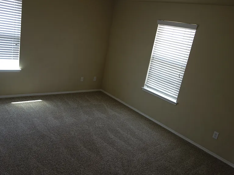 12221 Big Rock Dr — Photo 14