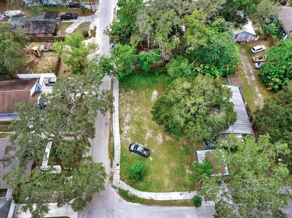 4241 E Palifox St #91, Tampa, FL 33610