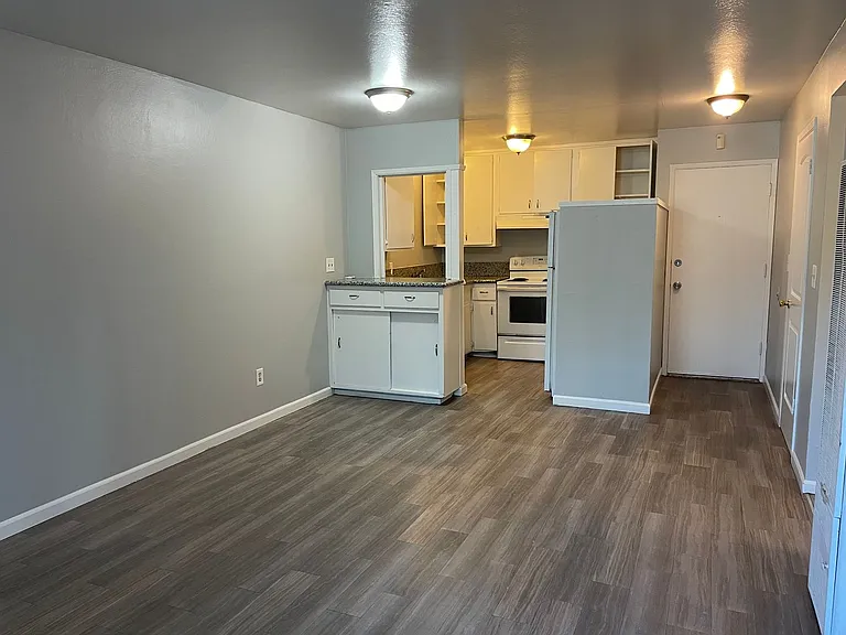 4621 El Camino Ave — Photo 3