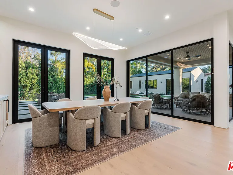 5064 Encino Ave — Photo 19