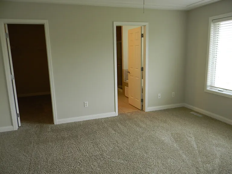1012 Harvest Dr SW — Photo 9