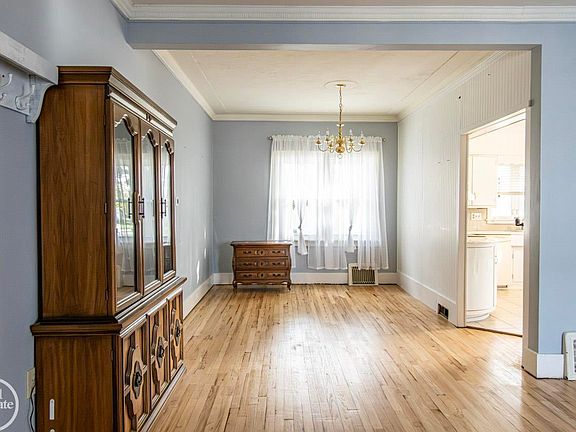 5th image of 1434 Pine St