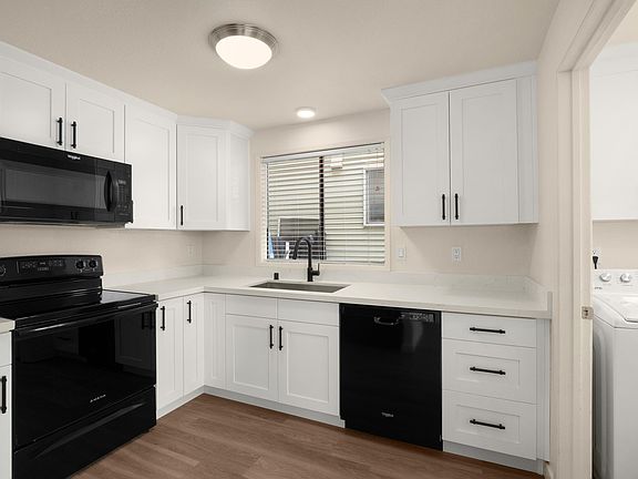 4th image of 16024 173rd Ave SE #A