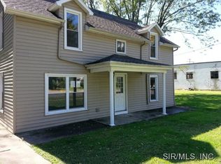115 Tunison Ave, White Hall, IL 62092