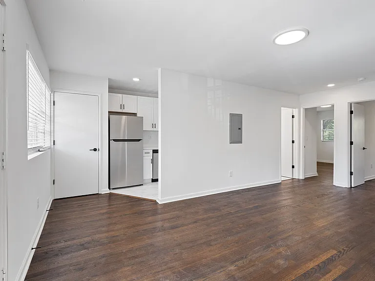 Briarcliff Terrace — Photo 15