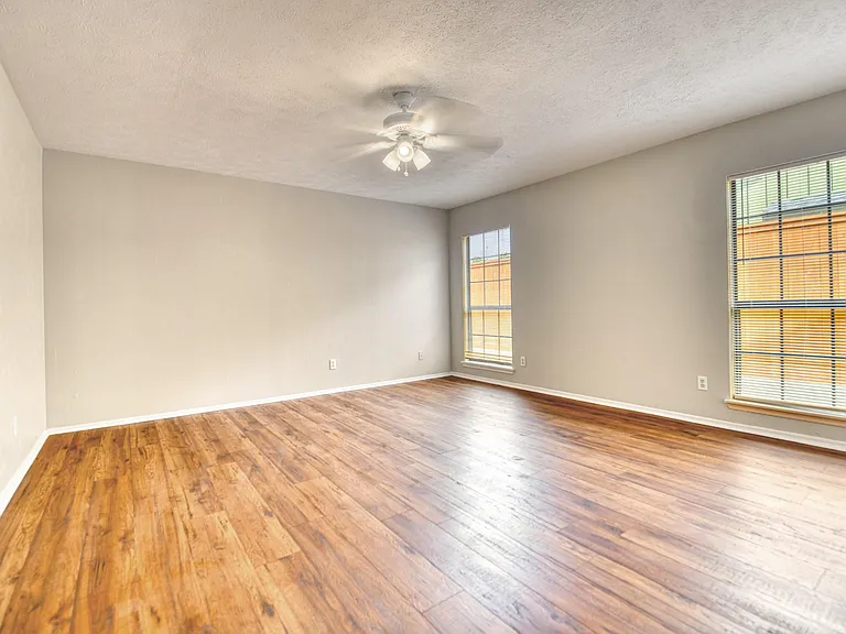 9314 Shipman St — Photo 20