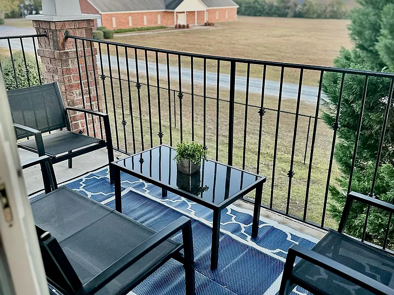 1710 Renwick Dr #204 — Photo 4
