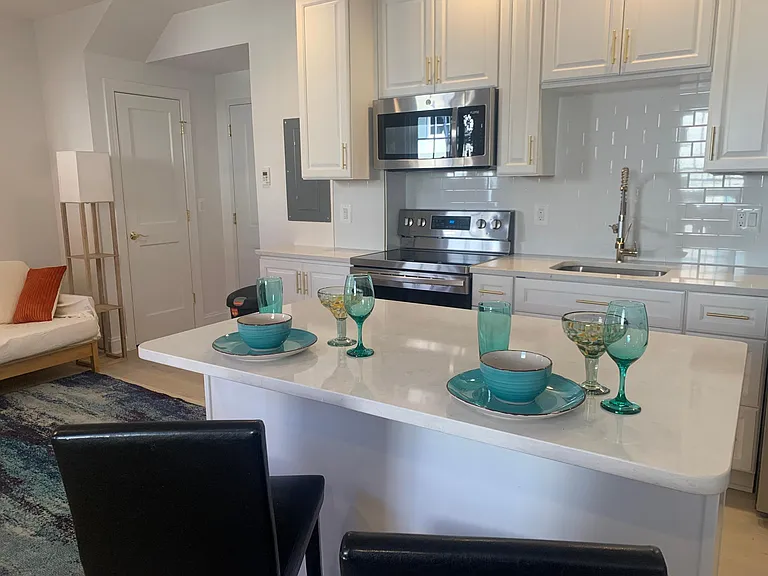 152 Main St #203 — Photo 1